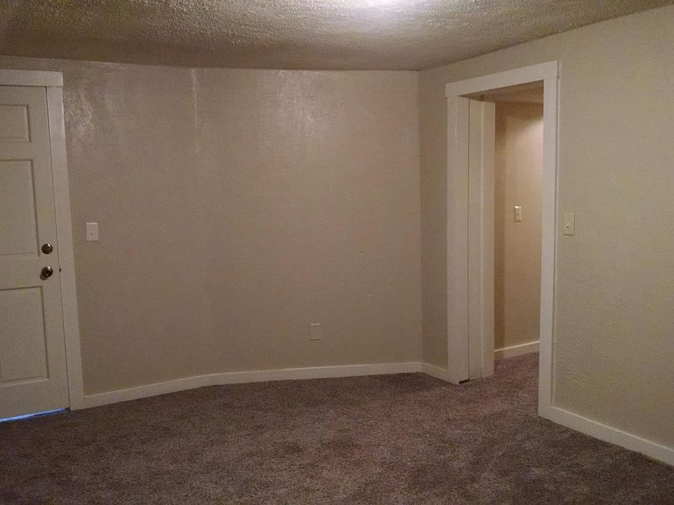 1st image of 116 W Jewell Ave Unit E