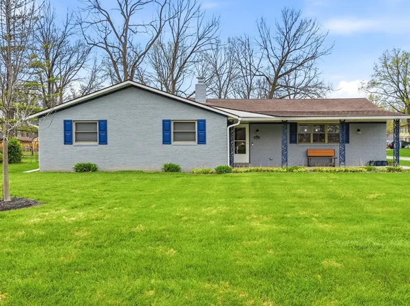 9113 W Lone Beech Dr, Muncie, IN 47304