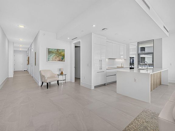 3rd image of 220 Lake Shore Dr #1702
