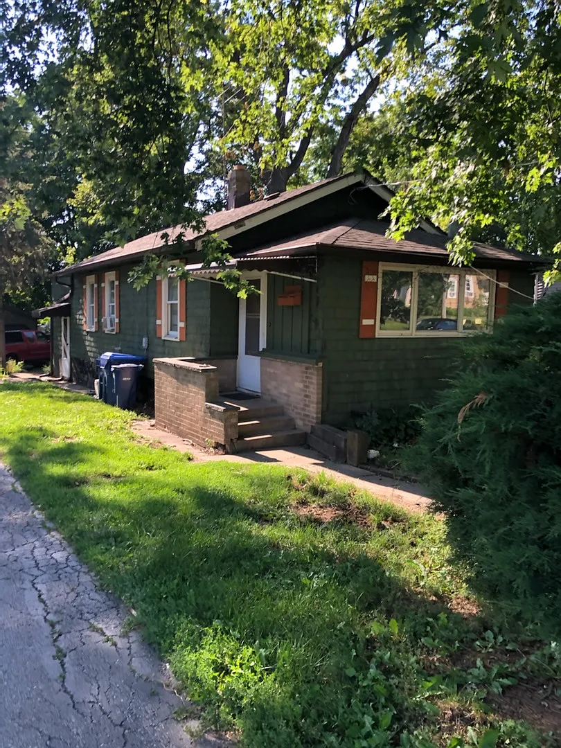 232 Evolution Ave photo 1
