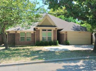 1204 N Bradley St, McKinney, TX 75069