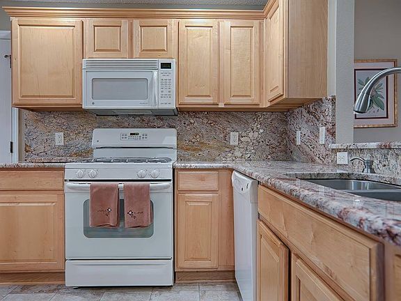5th image of 436 Society Hill Cir