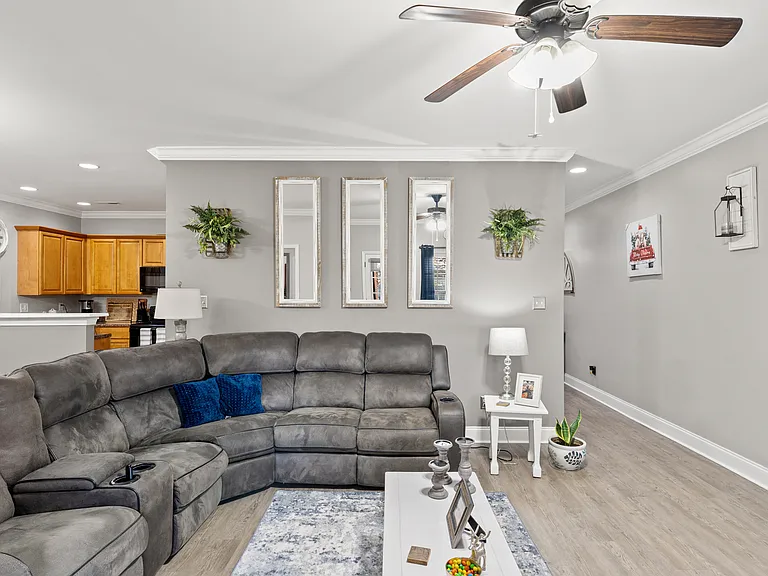 493 Jacksonian Way — Photo 4