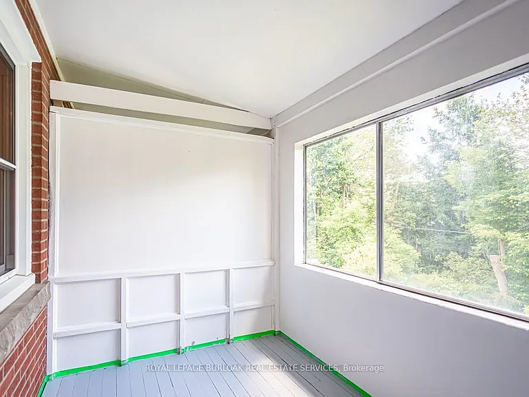 718 Ross St #2 — Photo 14