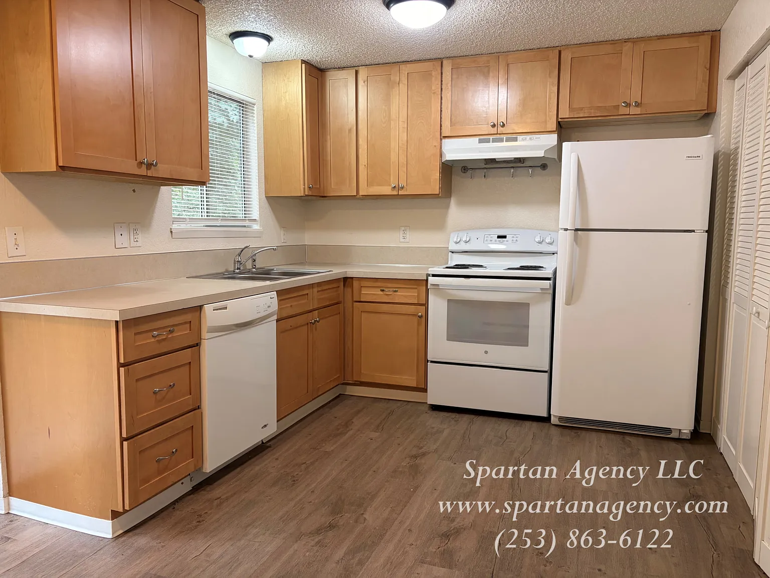 2 bed, 900 sqft, $1,675 — Photo 4