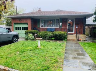 63 S 6th St, Locust Valley, NY 11560