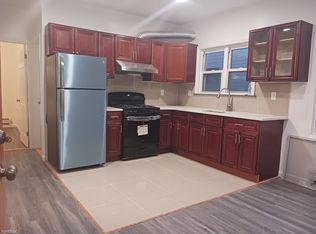 10143 109th St, South Richmond Hill, NY 11419