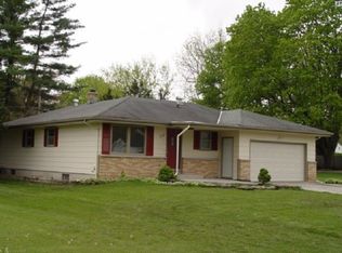 2018 Jackson St, Beloit, WI 53511