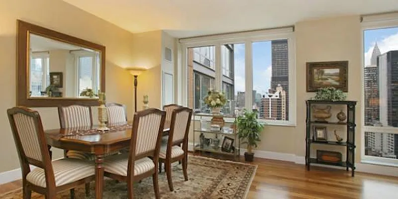 Sold by Living New York | media 2