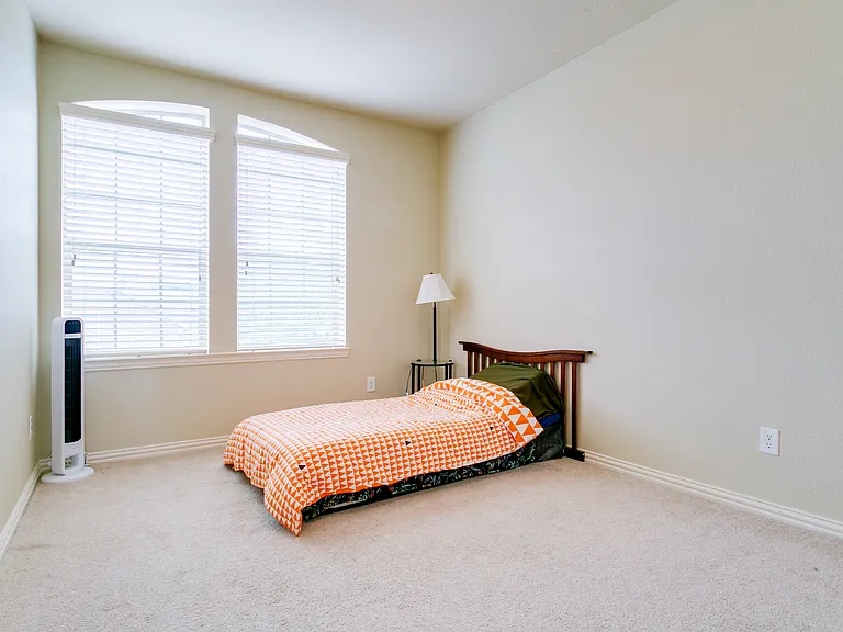 3116 Hereford Dr — Photo 21