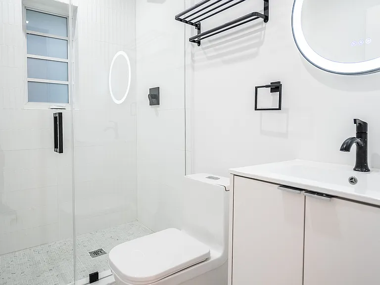 960 Jefferson Ave #203 — Photo 21