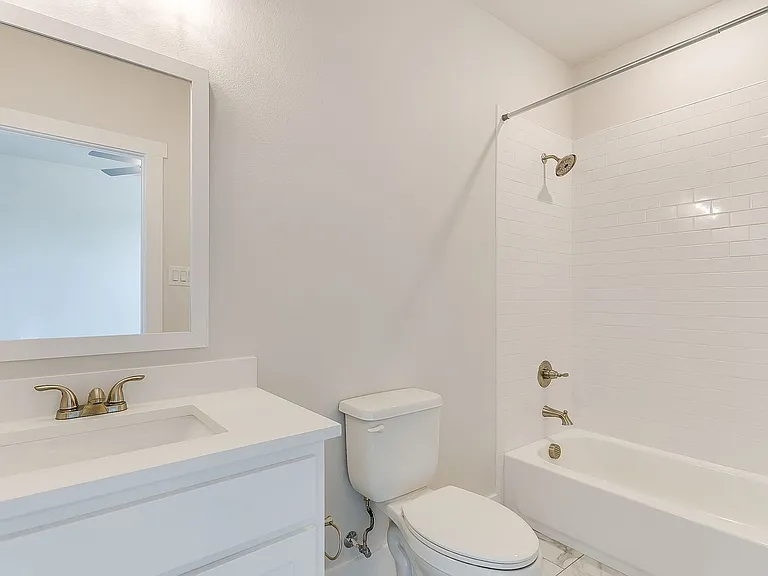 3133 Greene Ave #2028 — Photo 38