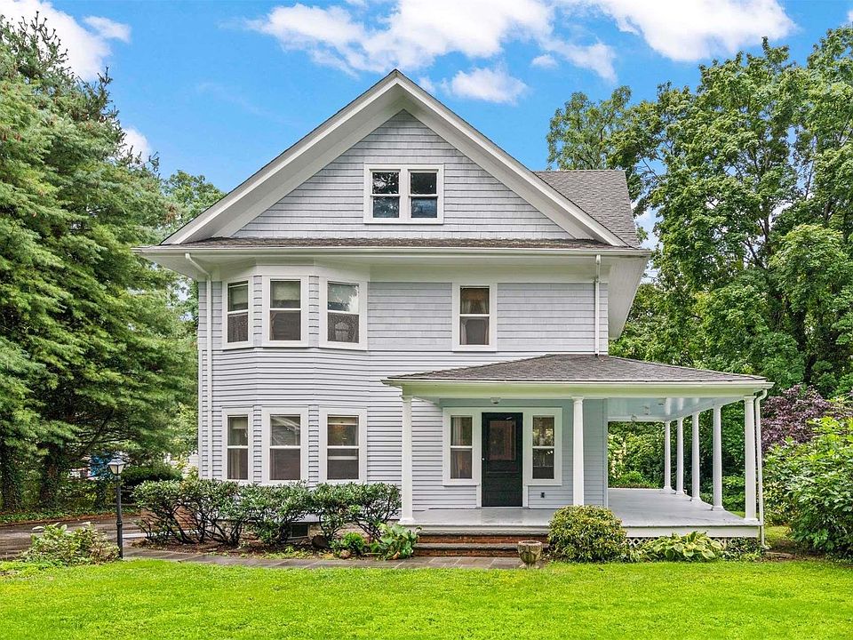 1st image of 12 Valley Avenue