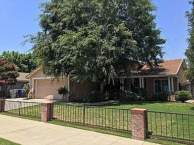 2737 San Jose Ave — Photo 3