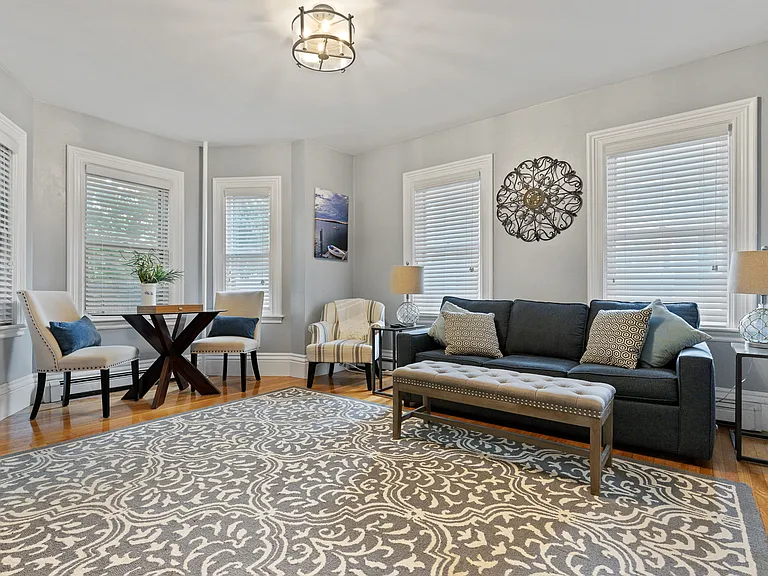 13 Saint James St #1 — Photo 11