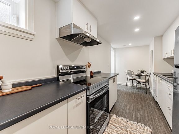 4th image of 54 Pasadena Gdns #B