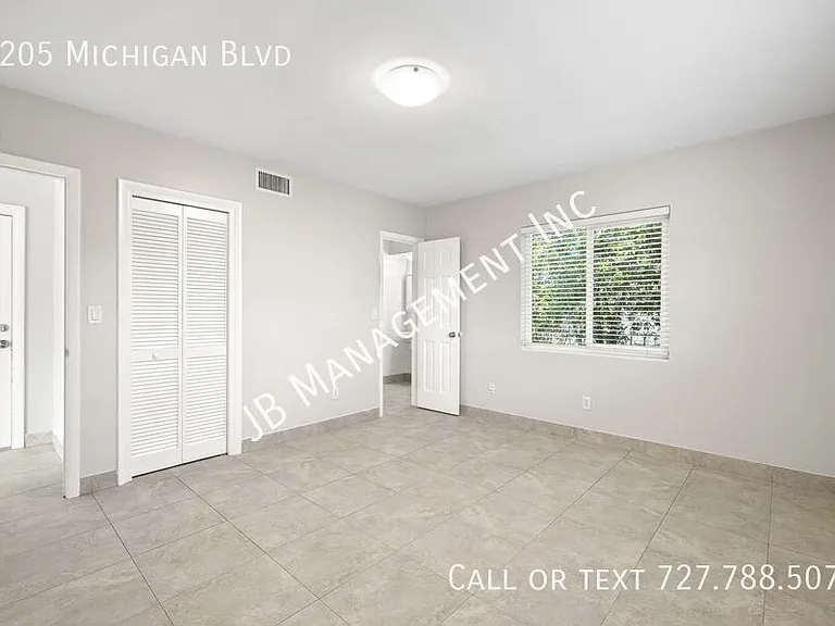 1205 Michigan Blvd — Photo 16