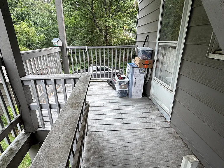97 Claremont Rd #3 — Photo 10