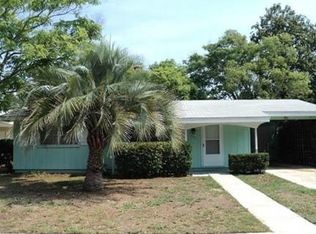 202 Lily Rd, Saint Augustine, FL 32086