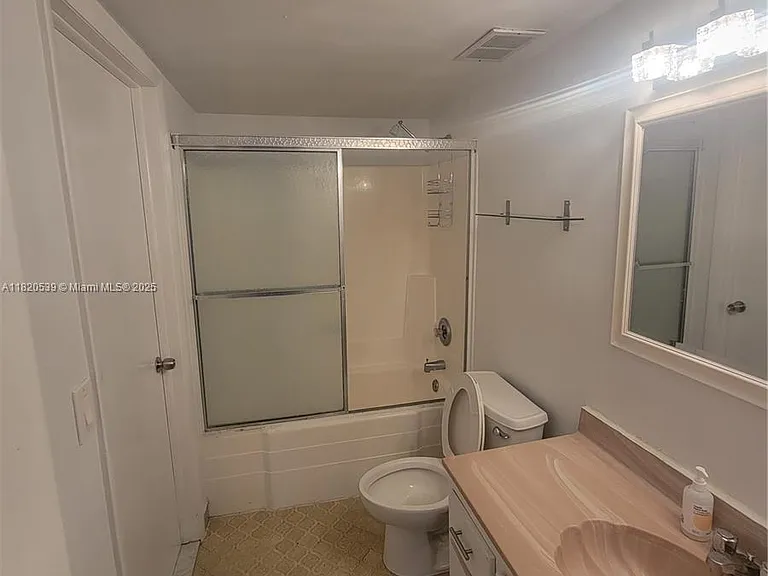 13499 Biscayne Blvd #506 — Photo 10