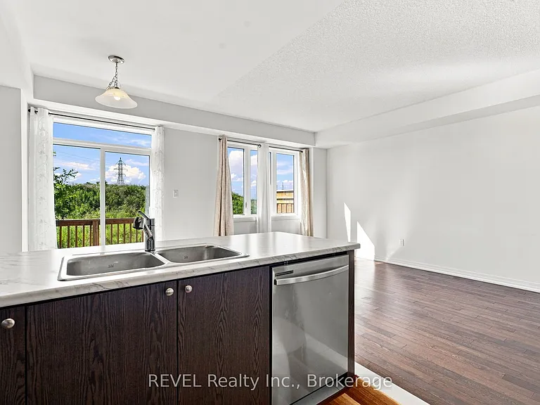 15 Peach St #15 — Photo 15