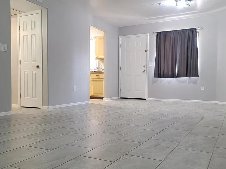1287 N Alma School Rd #253 — Photo 5