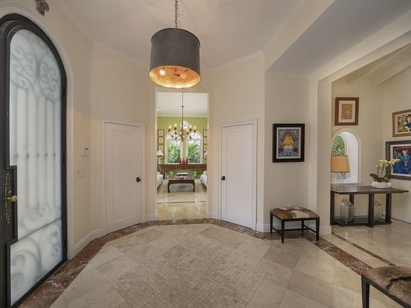 Formal Foyer And Vestibule