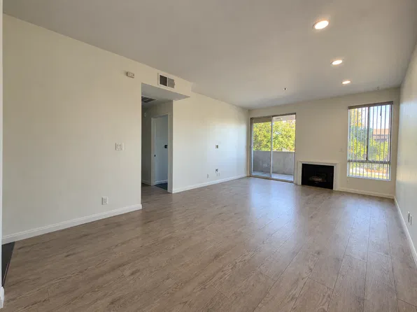 19350 Sherman Way #A139, Reseda, CA 91335