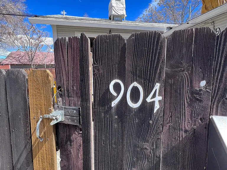 904 N 8th St — Photo 22