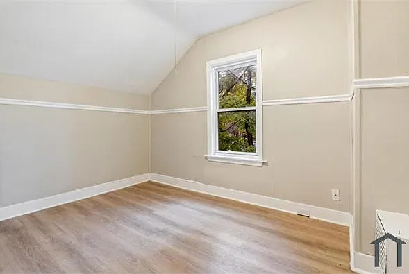 14 C St #14 — Photo 17