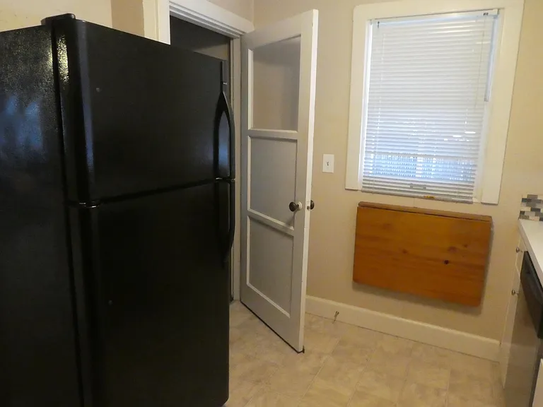 2333 SE Tacoma St — Photo 11
