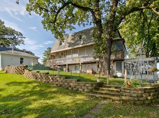 169 Riverside Island Dr, Fox Lake, IL 60020