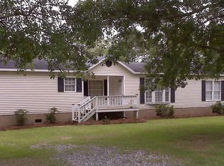 282 Chadwick Acres Rd, Sneads Ferry, NC 28460