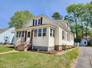 61 Hawthorne St, Manchester, CT 06042