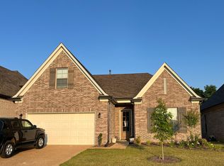 70 Dogwood Springs Dr, Oakland, TN 38060