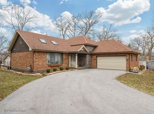 317 Forest Ave, Willow Springs, IL 60480