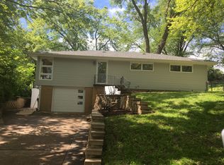 705 Pluma Dr, Bellevue, NE 68005