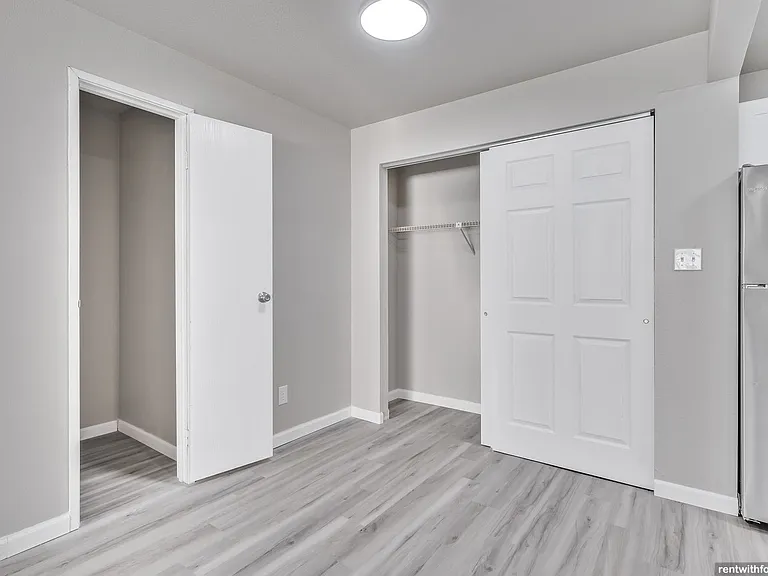 335-339 407 Southtowne Dr — Photo 83