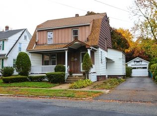 9 Connecticut Ave, Springfield, MA 01104