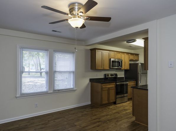 300 Fox Chase APT 101