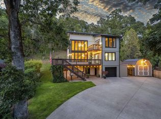 95 N River Dr, Roseburg, OR