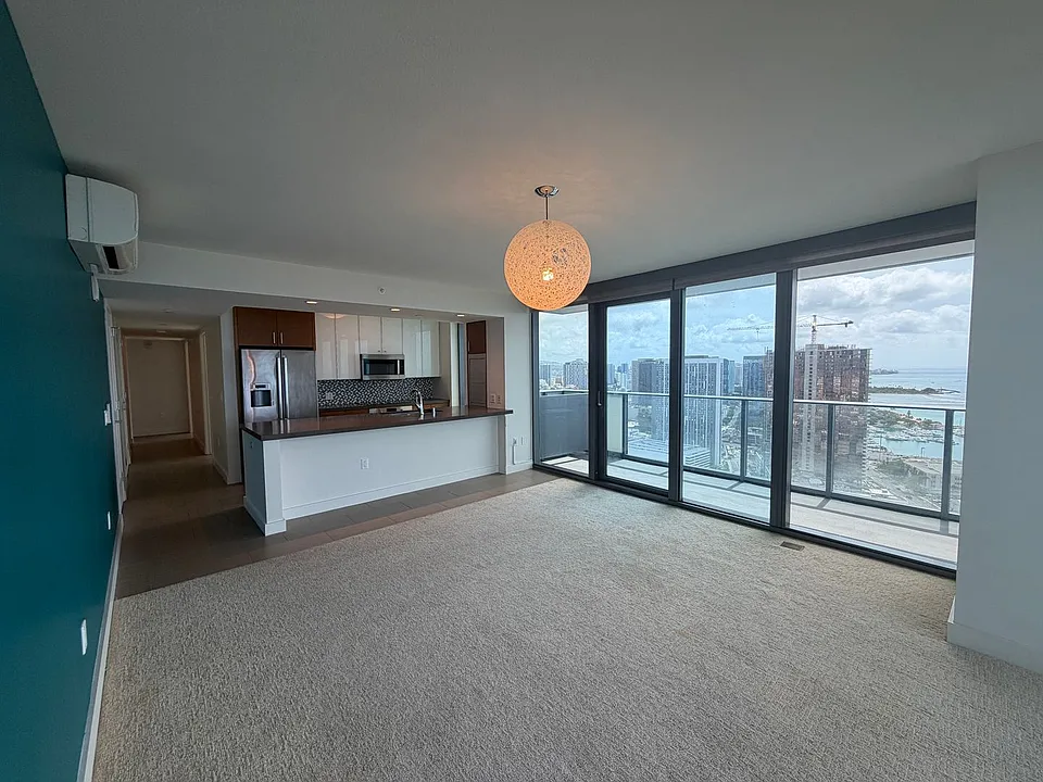 600 Ala Moana Blvd #4001