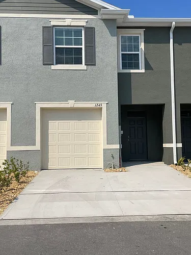 1249 Yellow Finch Dr Photo 1