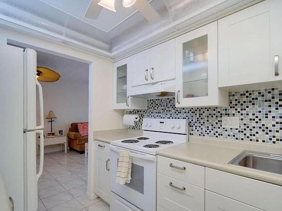 3rd image of 1799 N Highland Ave #69