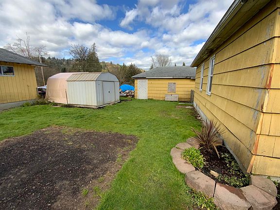 2nd image of 141 Yelton Dr
