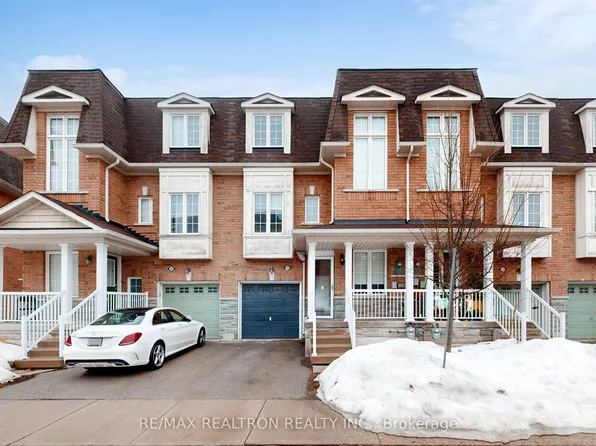 15 Old Colony Rd #56, Richmond Hill, ON L4E 4L5