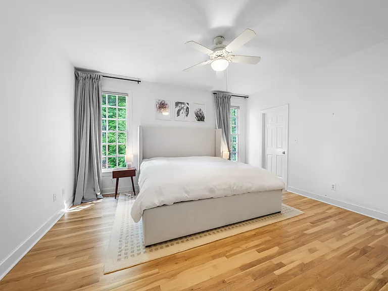 42 Cheswick Pl — Photo 16