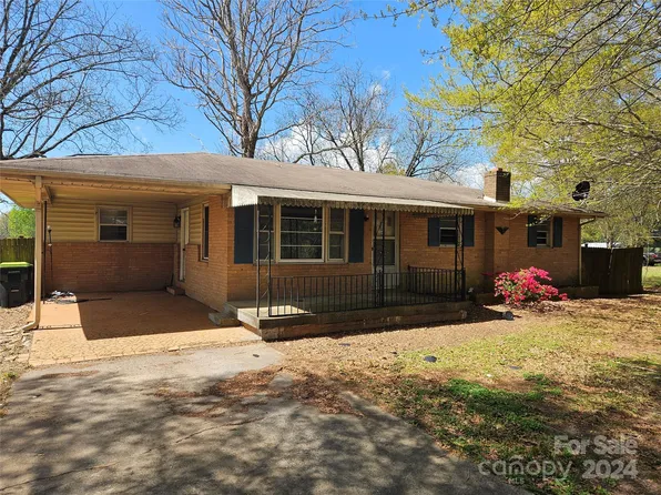 349 Burns Rd, Ellenboro, NC 28040