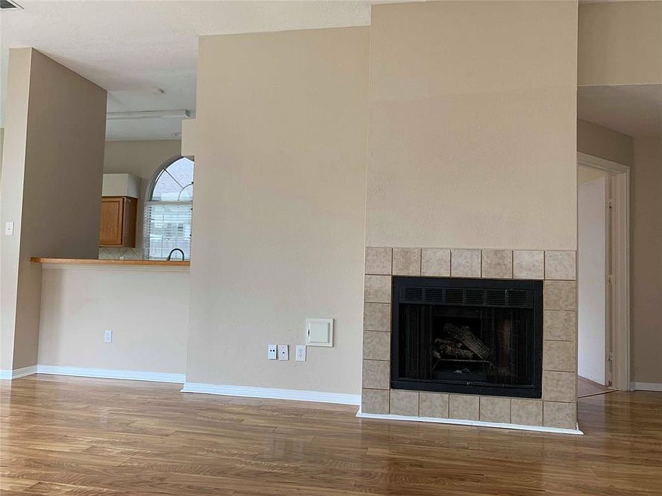 1st image of 7214 River Garden Dr