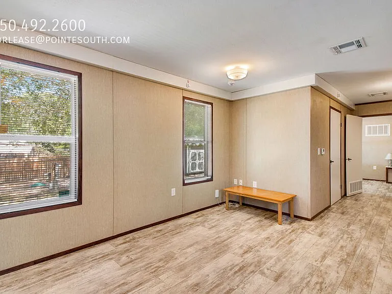 396 Peachtree Cir — Photo 6